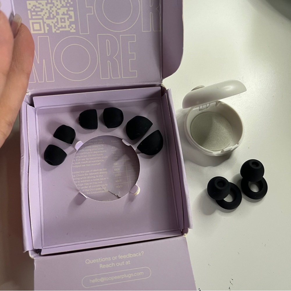 Loop quiet earbuds BNIB